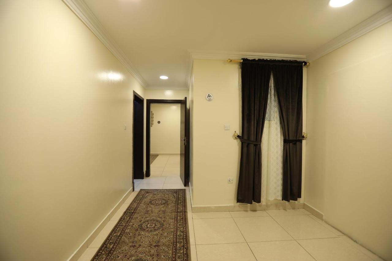 العييري للوحات المفروشة الدمام3 Apartment Exterior photo